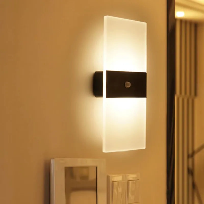 Arandela de Parede Sem fio Nordic Sconce – Sensor de Movimento e Toque, Recarregável USB