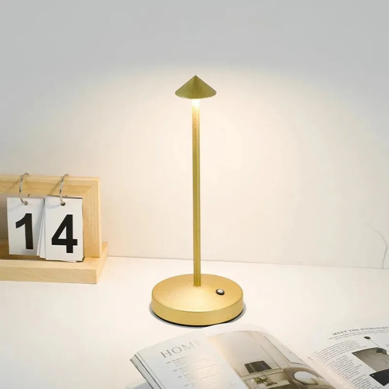 Luminária De Mesa  - 20