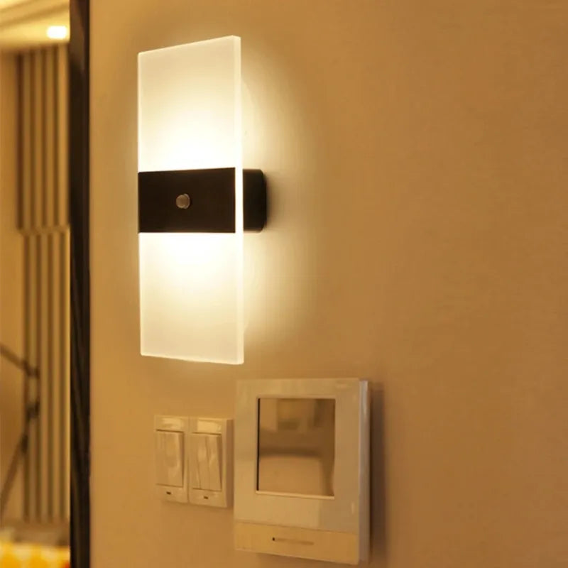 Arandela de Parede Sem fio Nordic Sconce – Sensor de Movimento e Toque, Recarregável  USB