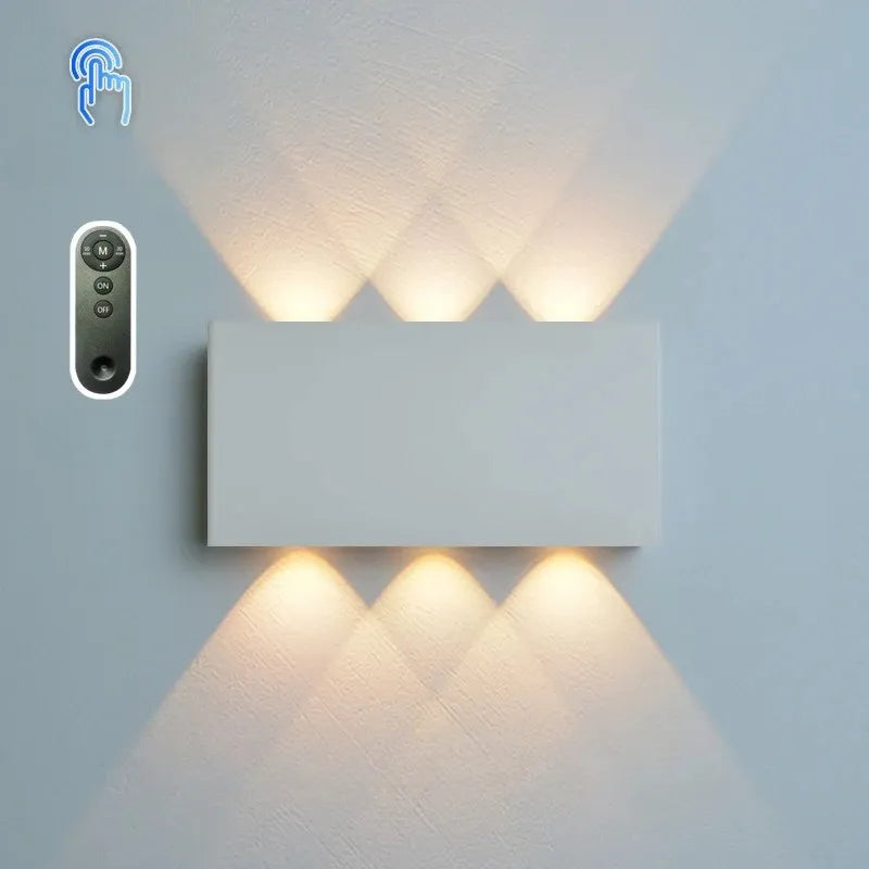 Arandela de Parede Touch Recarregável  e Controle Remoto – 3 Cores